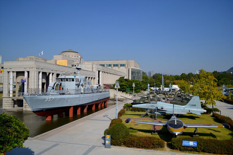 Outdoor Exhibition at War Memorial of Korea