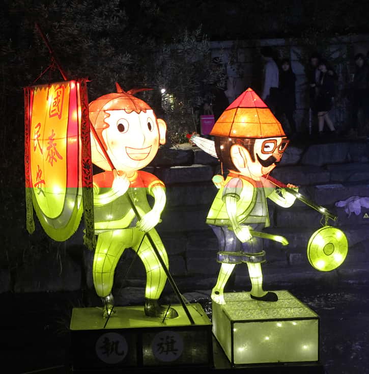 Little Boys Statues at Cheonggyecheon Stream