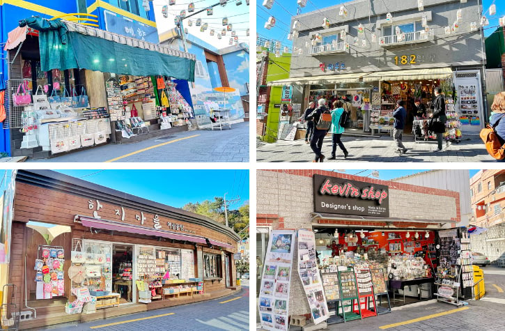 Souvenirs Display