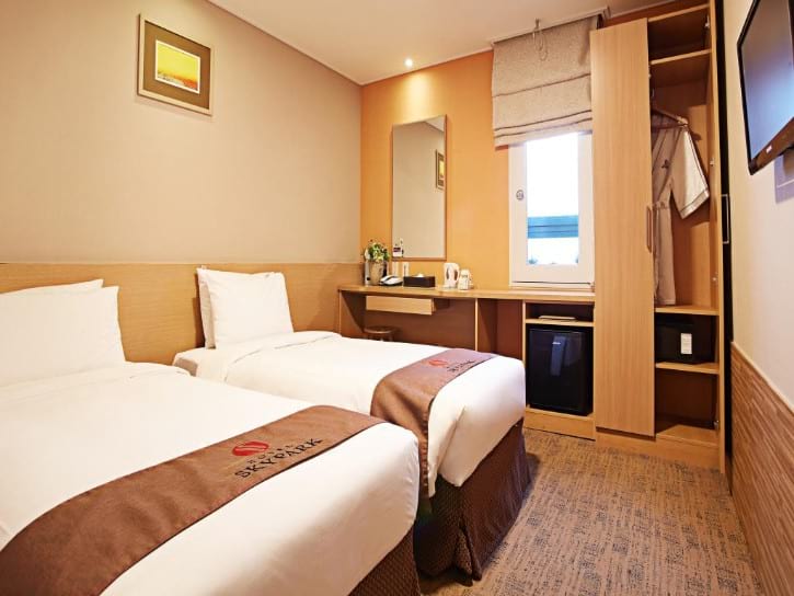 Hotel Skypark Myeongdong 3