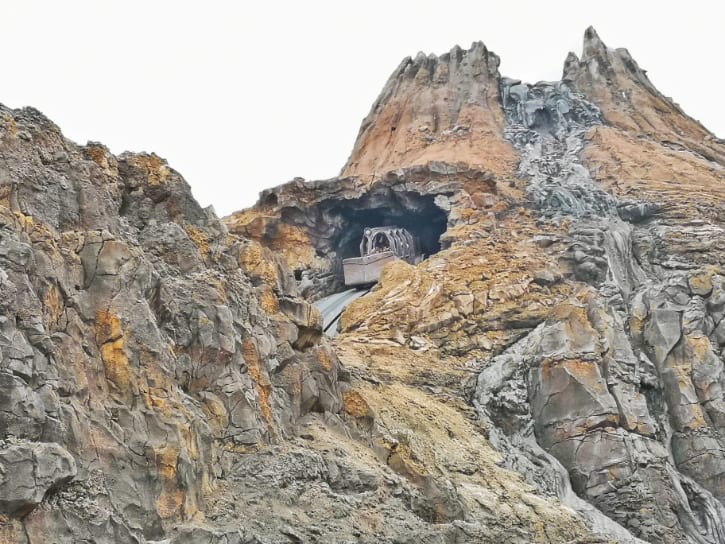 Journey to the Center of the Earth, most thrilling rides at Tokyo DisneySea