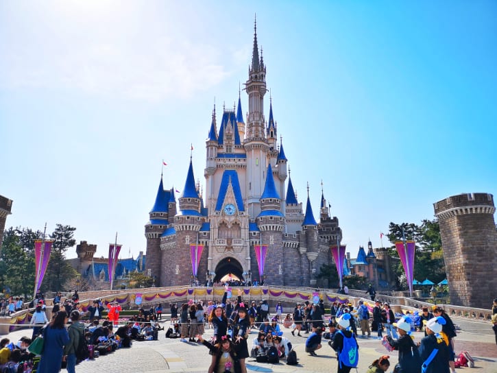 Universal Studios Japan vs Tokyo Disneyland: 7 Key Differences You Didn ...