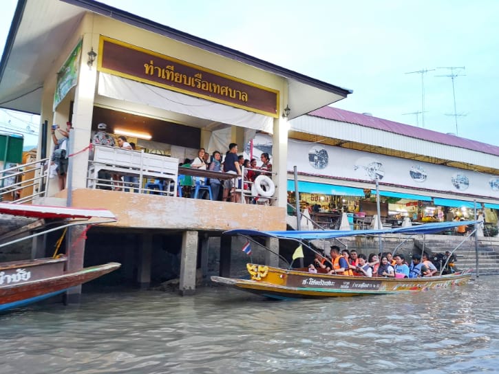 Boat Ride Jetty at Amphawa Floating Market