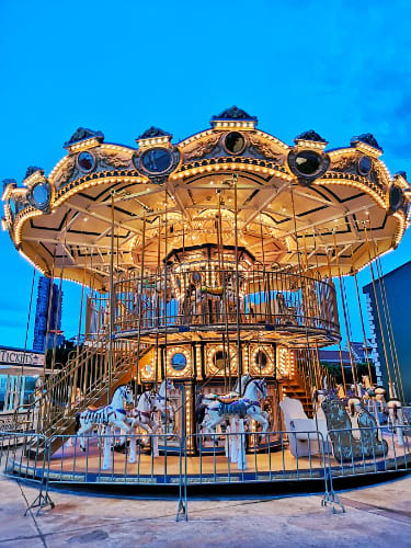 Grand Carousel