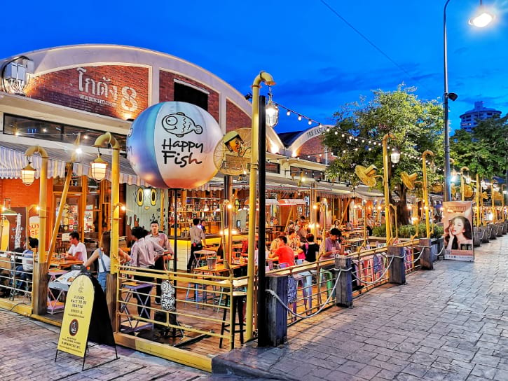 The Riverside Restaurants in Asiatique Open Air Mall, Bangkok