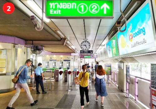 Saphan Taksin Station, Exit 2