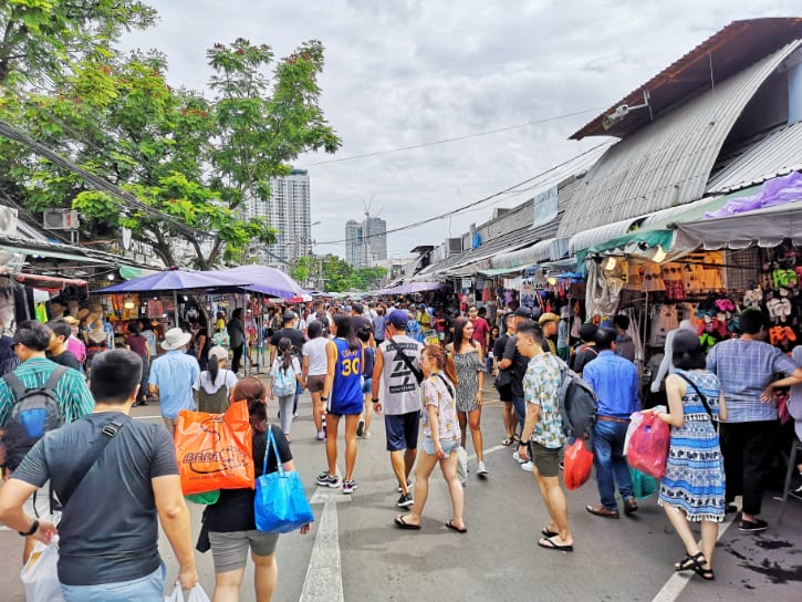 Jeans chatuchak weekend market bangkok hi-res stock photography