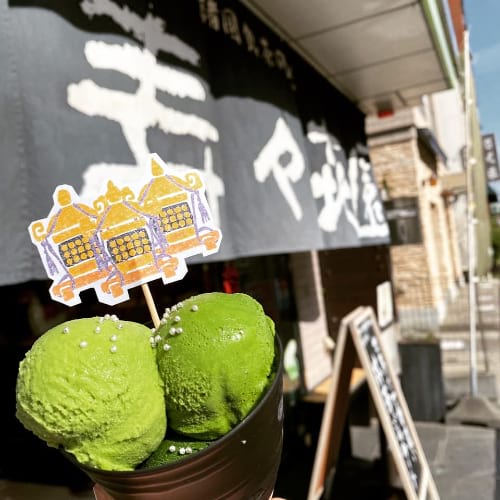 Delectable matcha ice cream at Suzukien Asakusa