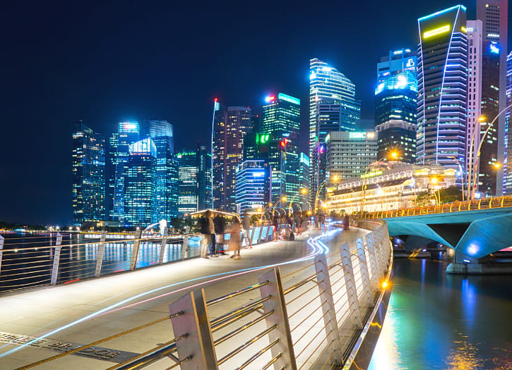 Esplanade Bridge in Singapore