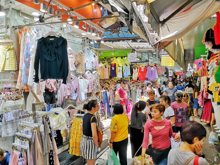 Pratunam Market: A Complete Shopping Guide for Visitors