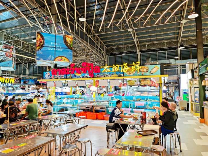 Thonburi Market Place