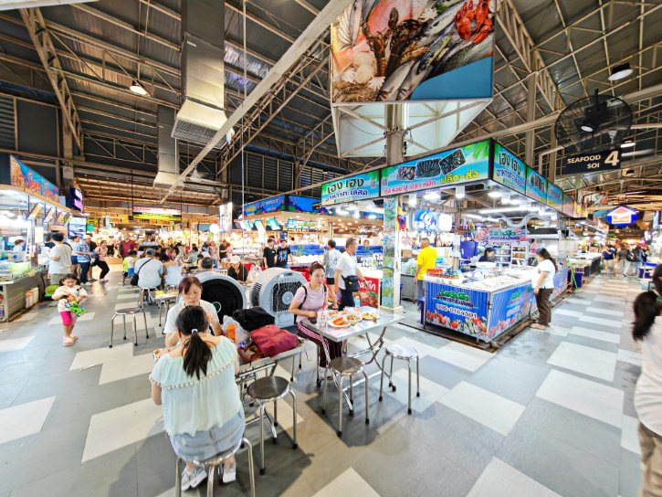 Seating Area at Thonburi Market Place