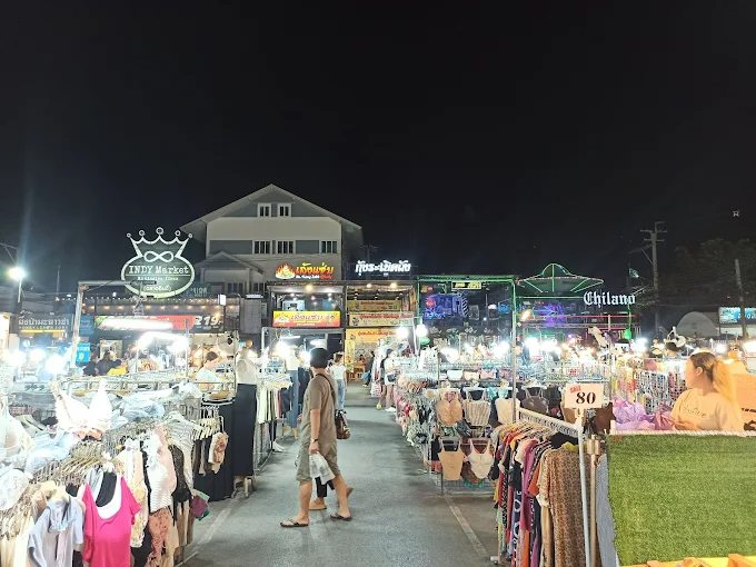 Indy Market Dao Khanong