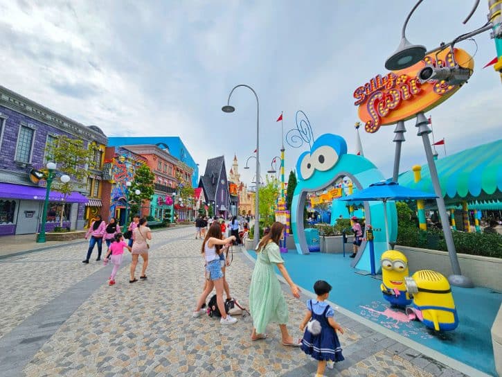 Minion Land