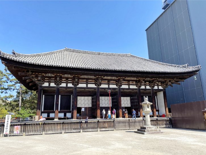 Eastern Golden Hall