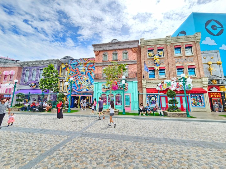 Pop Store and Fun Store