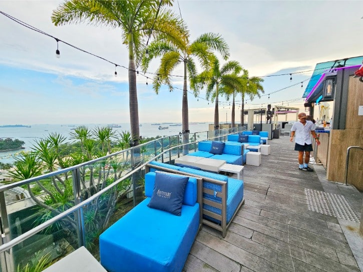 Rooftop Bar