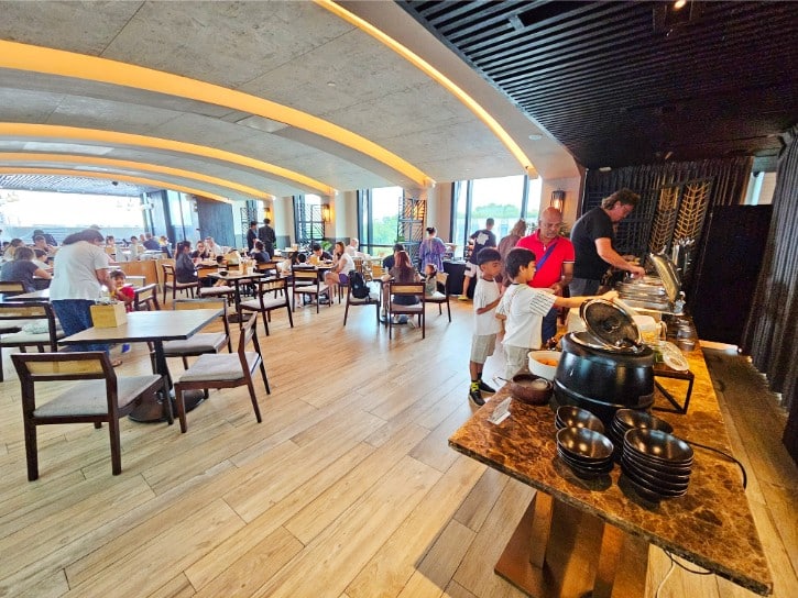 Sol & Ora Restaurant
