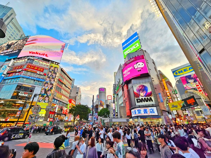 Shibuya Scramble Crossing