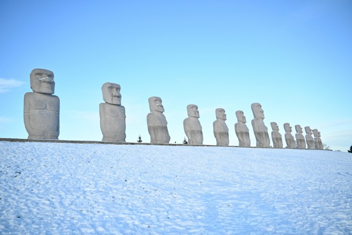 Moai Statues