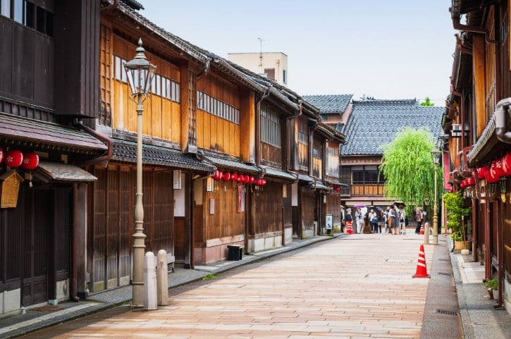 Higashi Chaya District