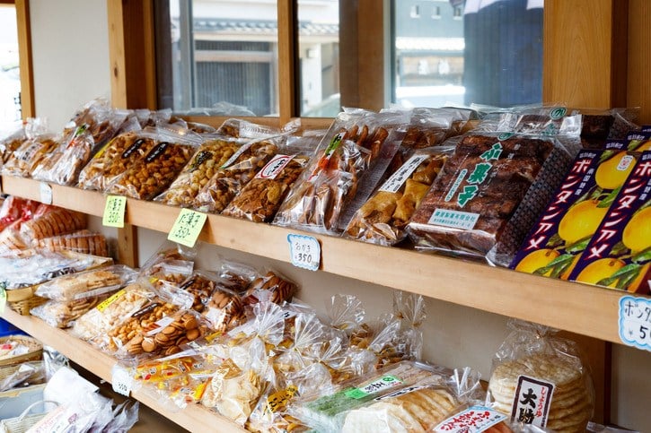 Rice Crackers at Kashiya Yokocho