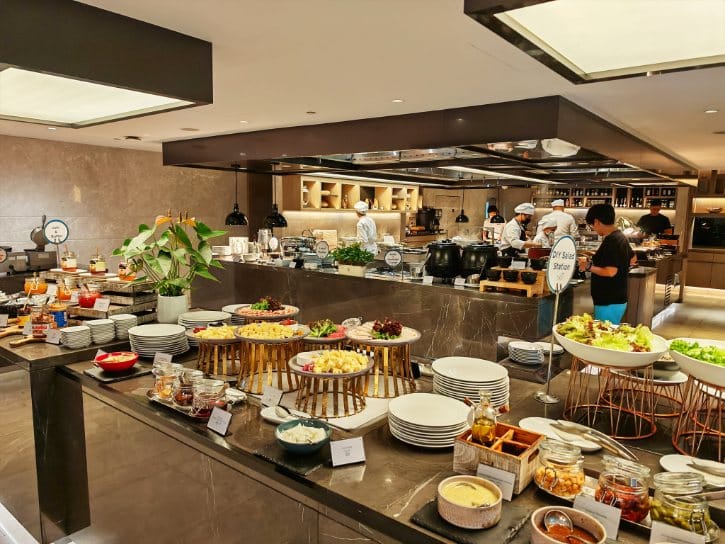 Breakfast at Plate Restaurant