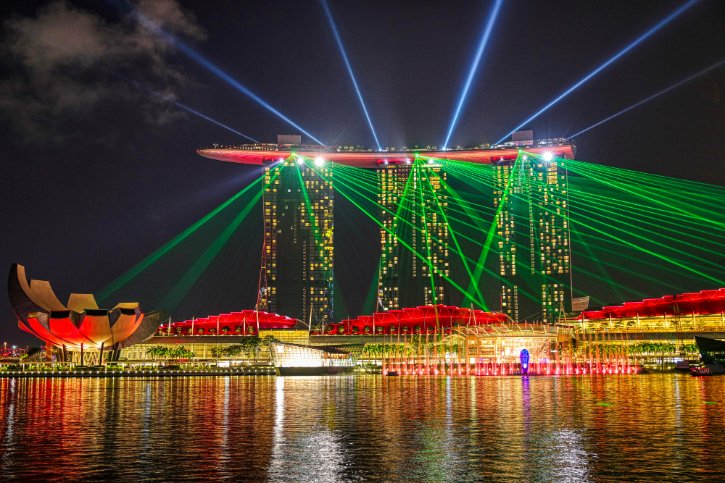 Spectra Light & Water Show from Merlion Park