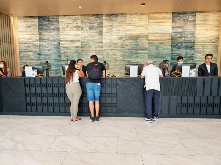 Reception Desk of Sindhorn Midtown Hotel Bangkok