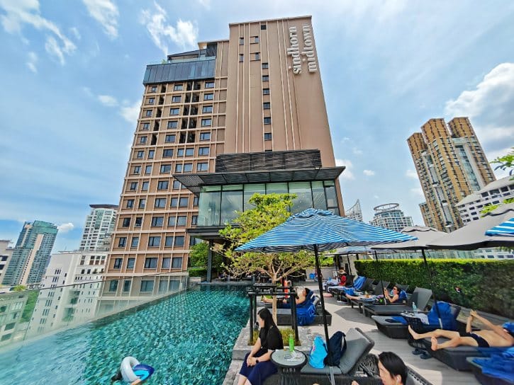 Infinity Pool of Sindhorn Midtown Hotel Bangkok