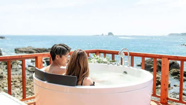Outdoor Jet Bath at Sea Resort Yumi no Sato