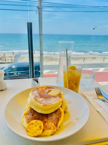 bills Shichirigahama