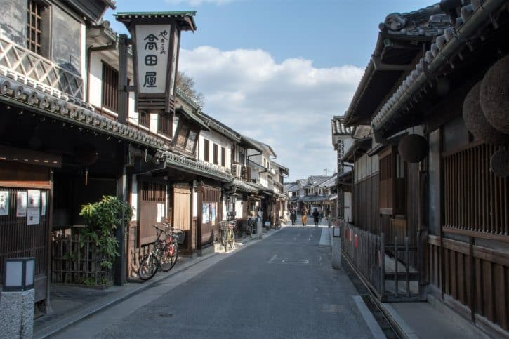 Honmachi-dori Street
