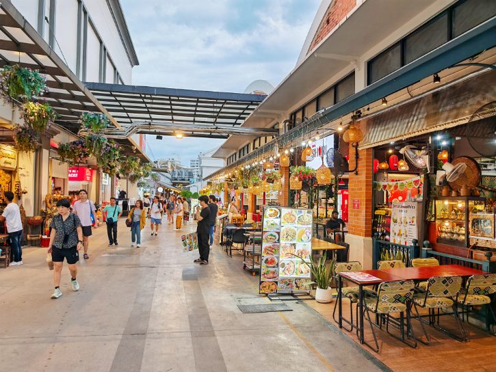 Asiatique The Riverfront