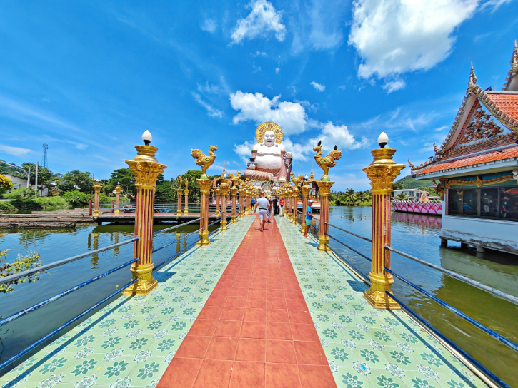 Giant Laughing Buddha