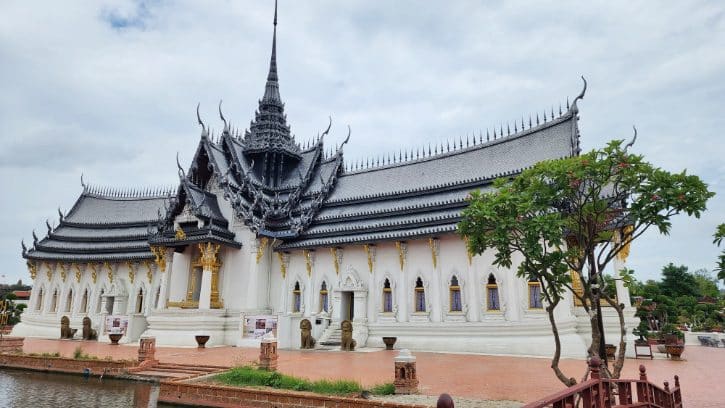 Sanphet Prasat Palace