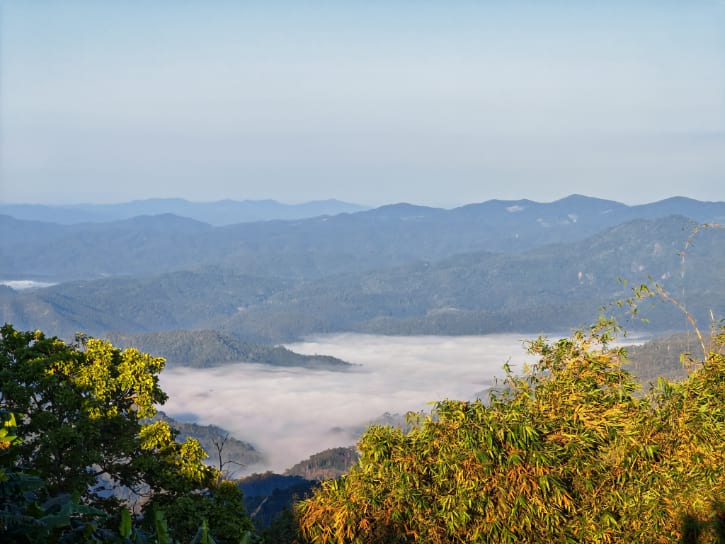 Sea of Fog at Mon Jam