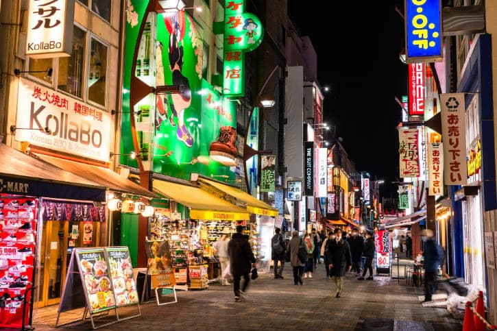 Ueno Nakadori Shopping Street
