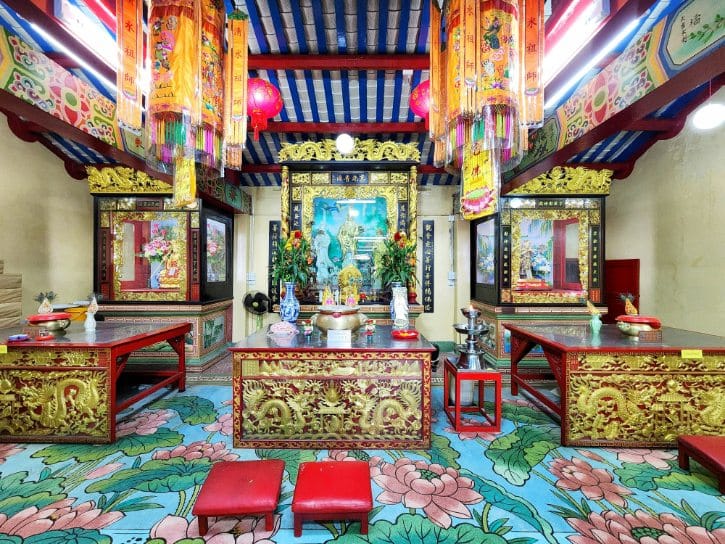 Chow Sue Kong Shrine