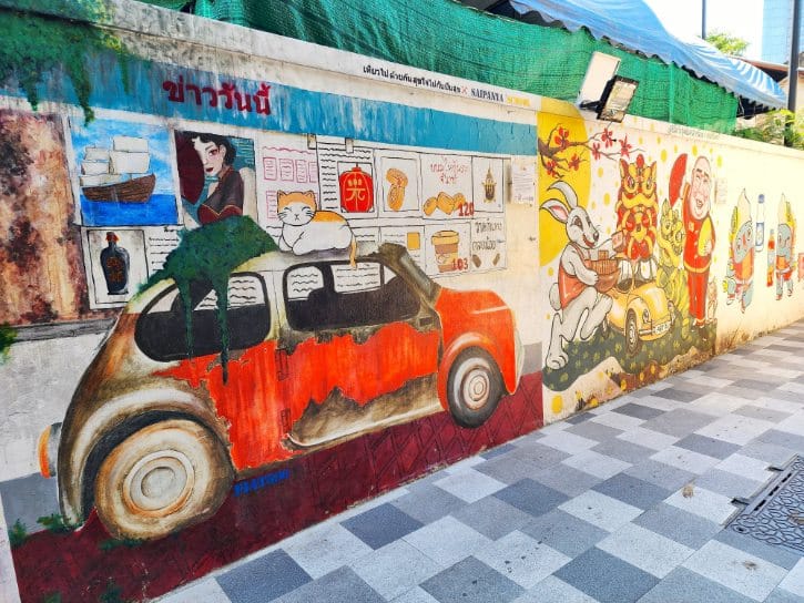 Talat Noi Street Art