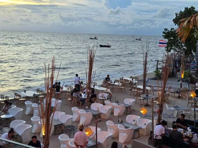 Tha Chang Beach Bangsaen