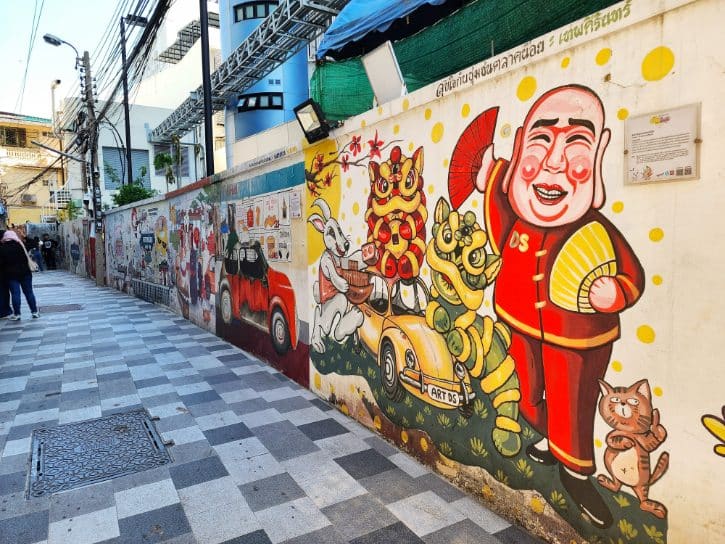 Talat Noi Street Art