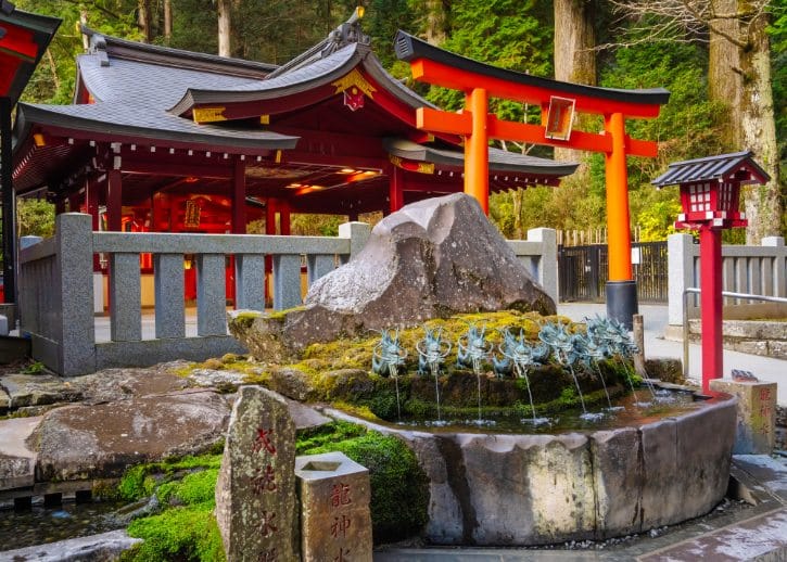 Hakone Shrine