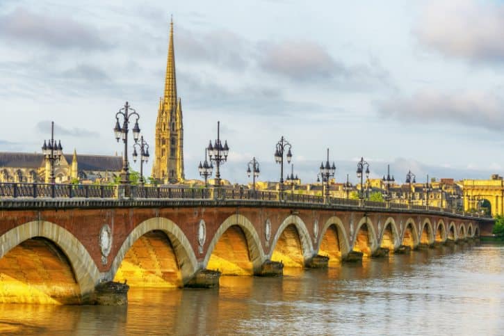 Pont de Pierre