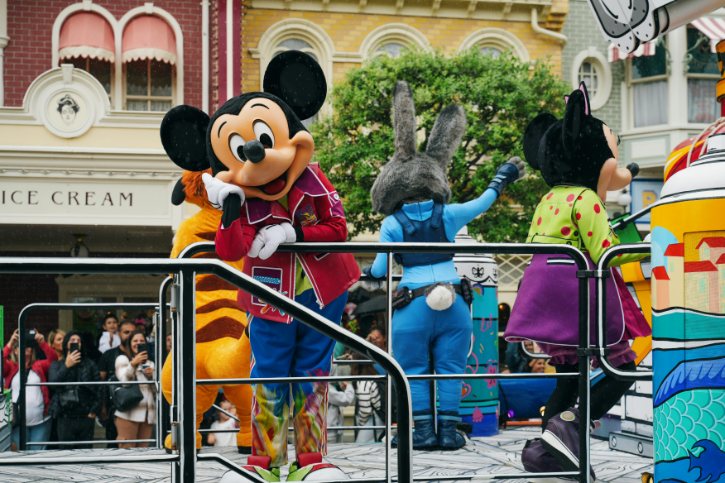 Parade at Disneyland Paris