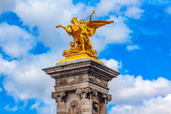 Pegasus statue