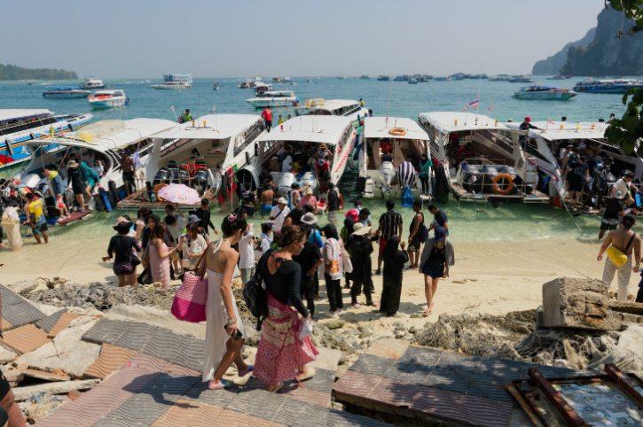 Phi Phi Islands Boat Tour Crowds