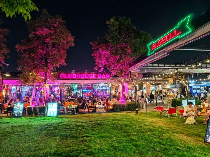 Bangkok Nightlife Dining Scene