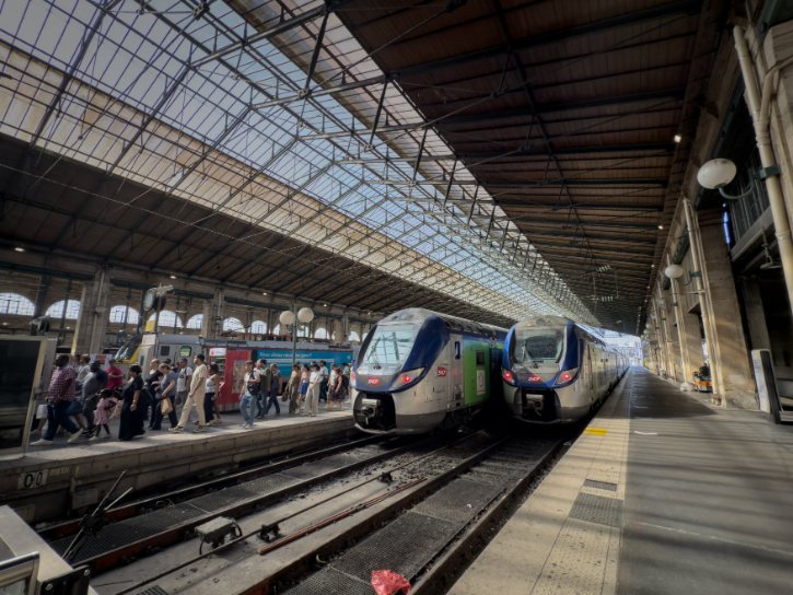 Paris Train Station Platform
