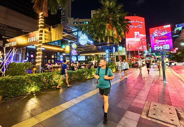 Areas to Stay in Bangkok